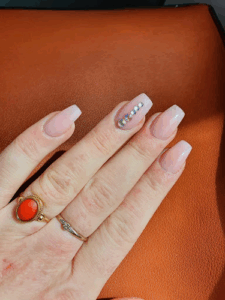 De bedrijfsnaam is Anna Nails Rotterdam