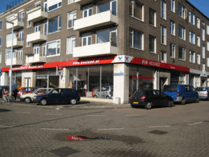 De bedrijfsnaam is Bosland Cars