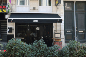 De bedrijfsnaam is café strano