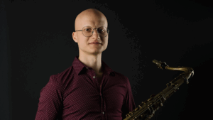 De bedrijfsnaam is Davide Romeo - School of Music