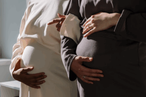 De bedrijfsnaam is ELLE Midwives Centrum