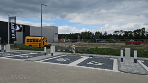 De bedrijfsnaam is Karwei Rotterdam-Nieuw Kralingen
