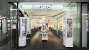 De bedrijfsnaam is Lucardi Juwelier Rotterdam Centrum