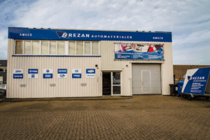 De bedrijfsnaam is PartsPoint Rotterdam-Ommoord