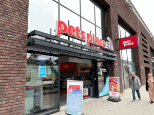De bedrijfsnaam is Pets Place