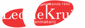 De bedrijfsnaam is schoenmakerij Leo de Kruijf