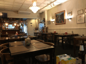 De bedrijfsnaam is siriporn thais restaurant
