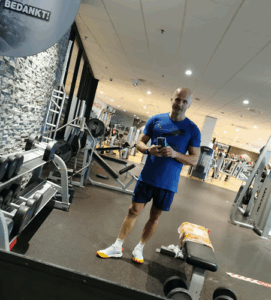 De bedrijfsnaam is SportCity