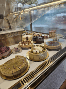 De bedrijfsnaam is The Cakery Rotterdam