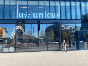 De bedrijfsnaam is unique rotterdam uitzendbureau
