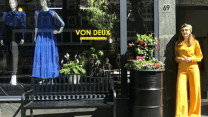 De bedrijfsnaam is von deux