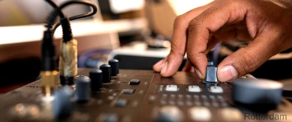 De 4 beste verhuurders van audiovisuele apparatuur in Rotterdam